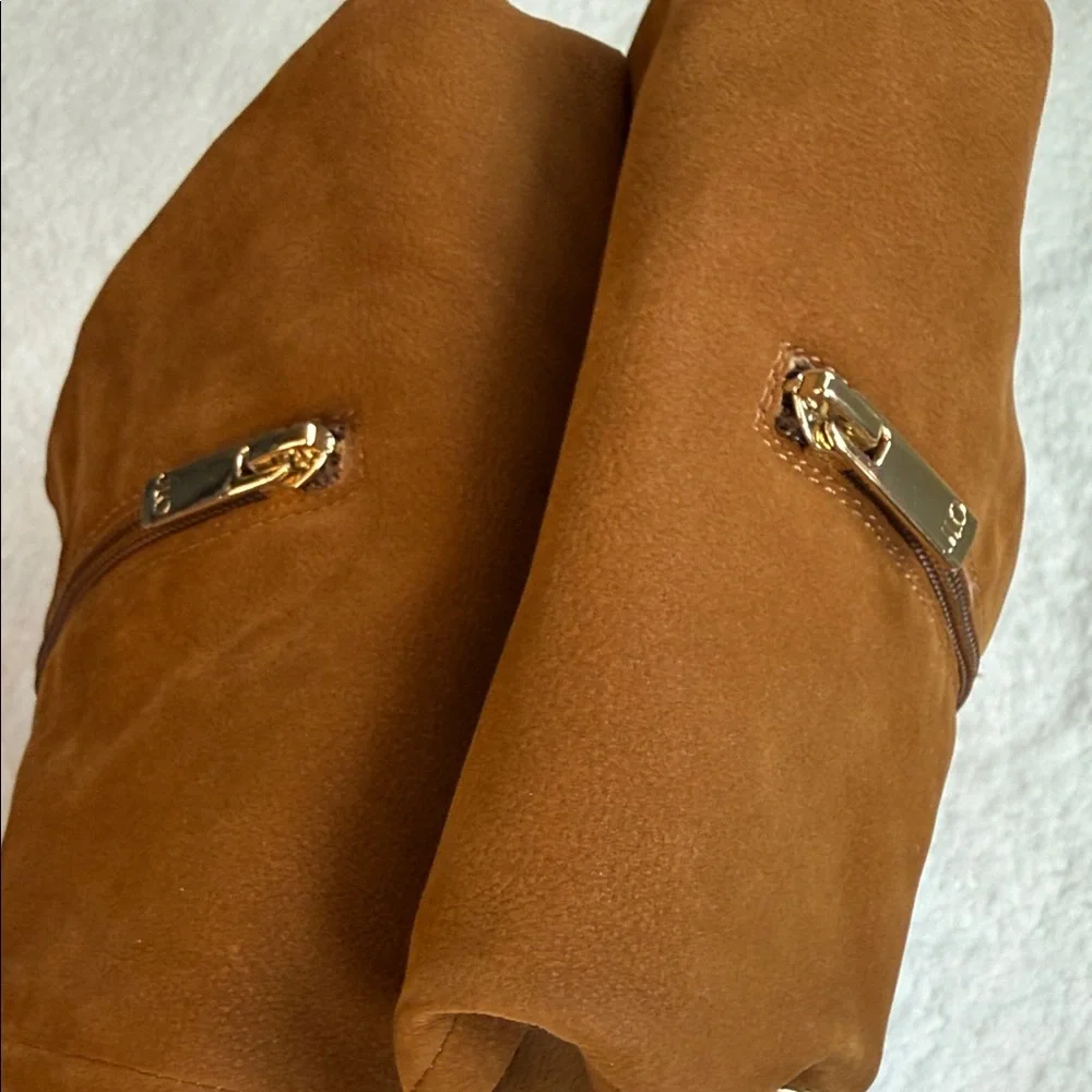 Brown Women's Tall Zip Boots - Stylish Winter Fashion - EUC sz10M